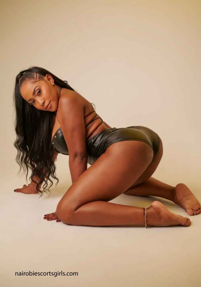 Queen Bree Horny-Housekeeper-escorts-in-nairobi-sexy-escorts-in-nairobi-town-huruma-3