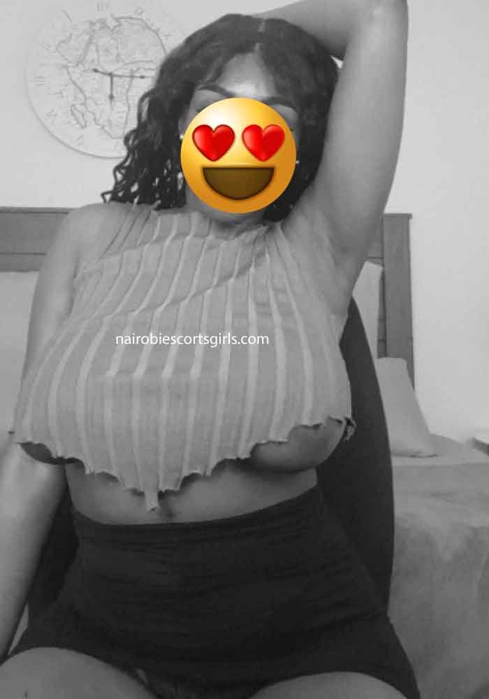 Gladys-at-Nairobi-escorts-girls-in-kenya-Nairobi-Hot-Nairobi-Raha-single-women-in-nairobi-8