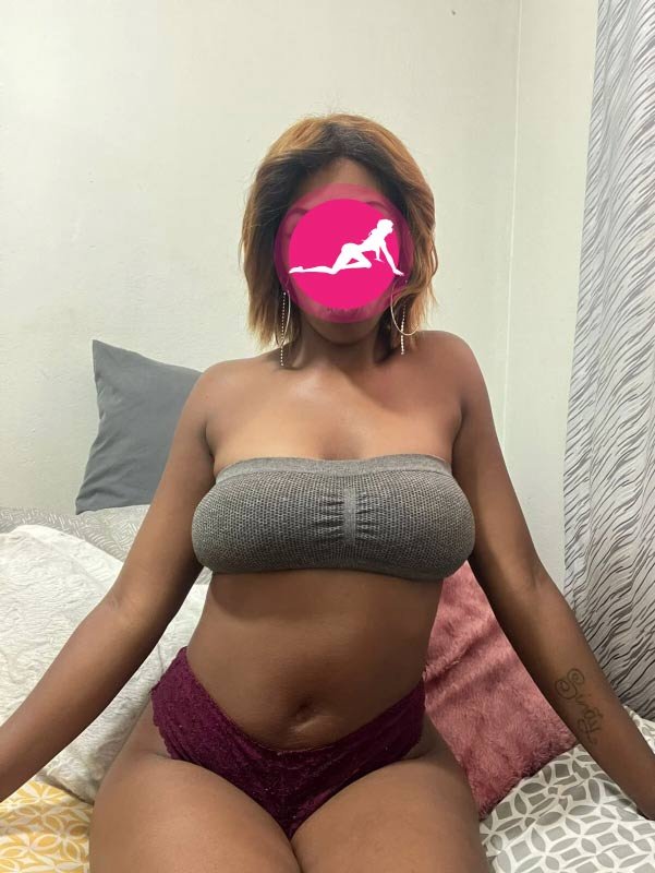 HornySnowie23x-Nairobi-escorts-Girls-kenyan-Sex-Girls-Nairobi-Raha-Nairobi-Hot-Bed-escorts-Onlyfans-strip-chat-254-2