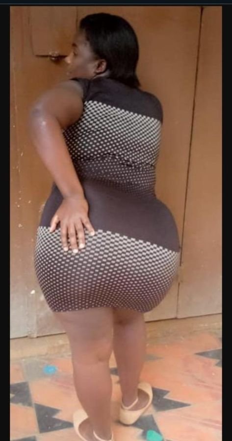 Jaylo Berry horny curvy wet hot -town-cbd-kenyan-escort-in-nairobi-town escorts girls Nairobi Raha Bed Escorts